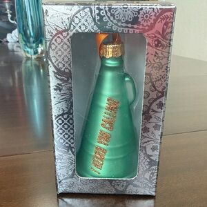 “I heard you calling” megaphone Taylor Swift Ornament
The Life of a Showgirl